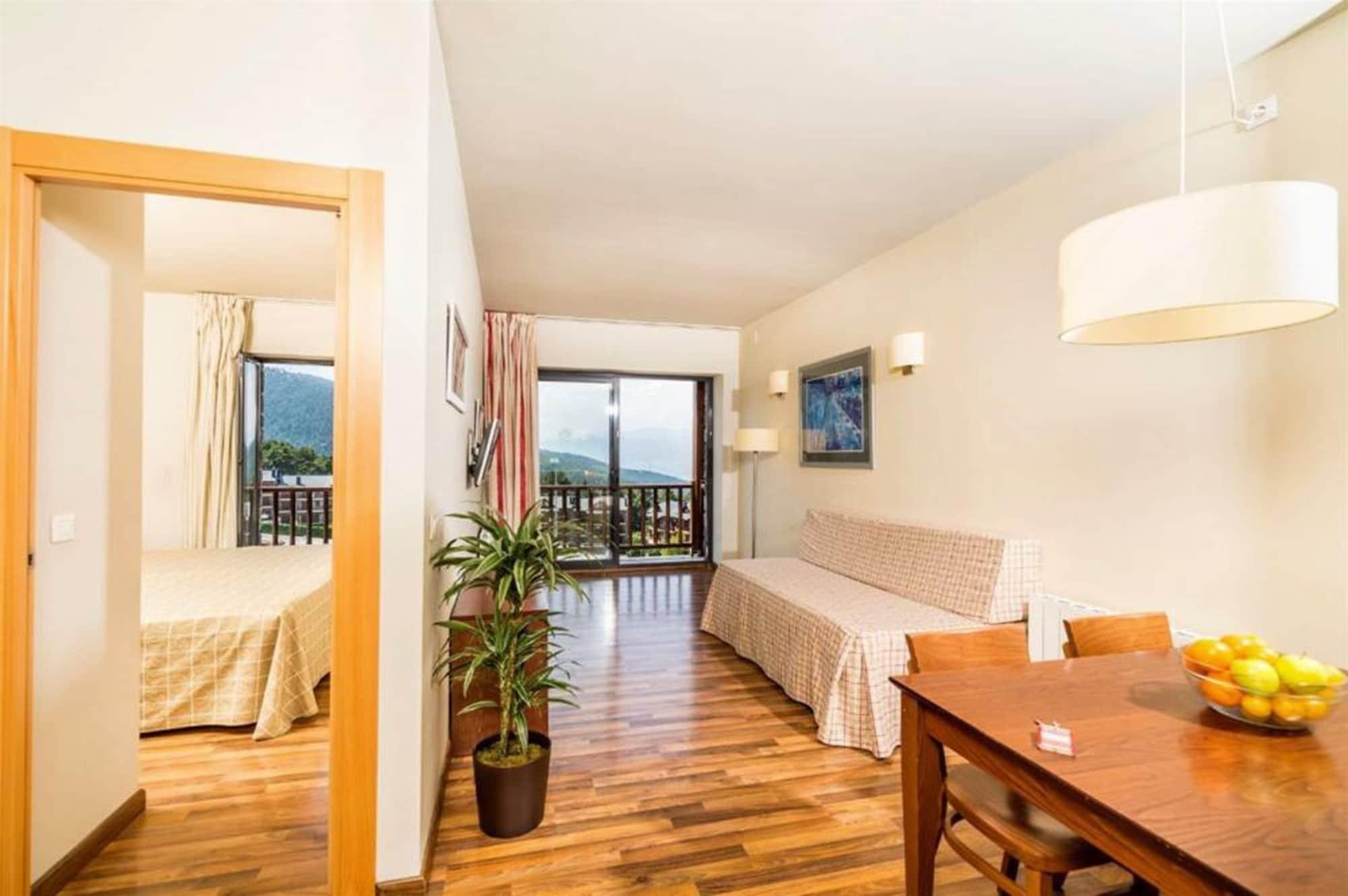 Guitart La Molina Aparthotel & Spa Εξωτερικό φωτογραφία