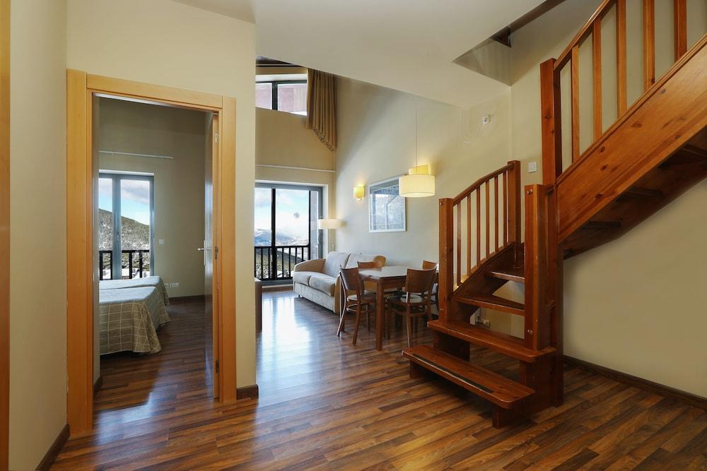 Guitart La Molina Aparthotel & Spa Εξωτερικό φωτογραφία